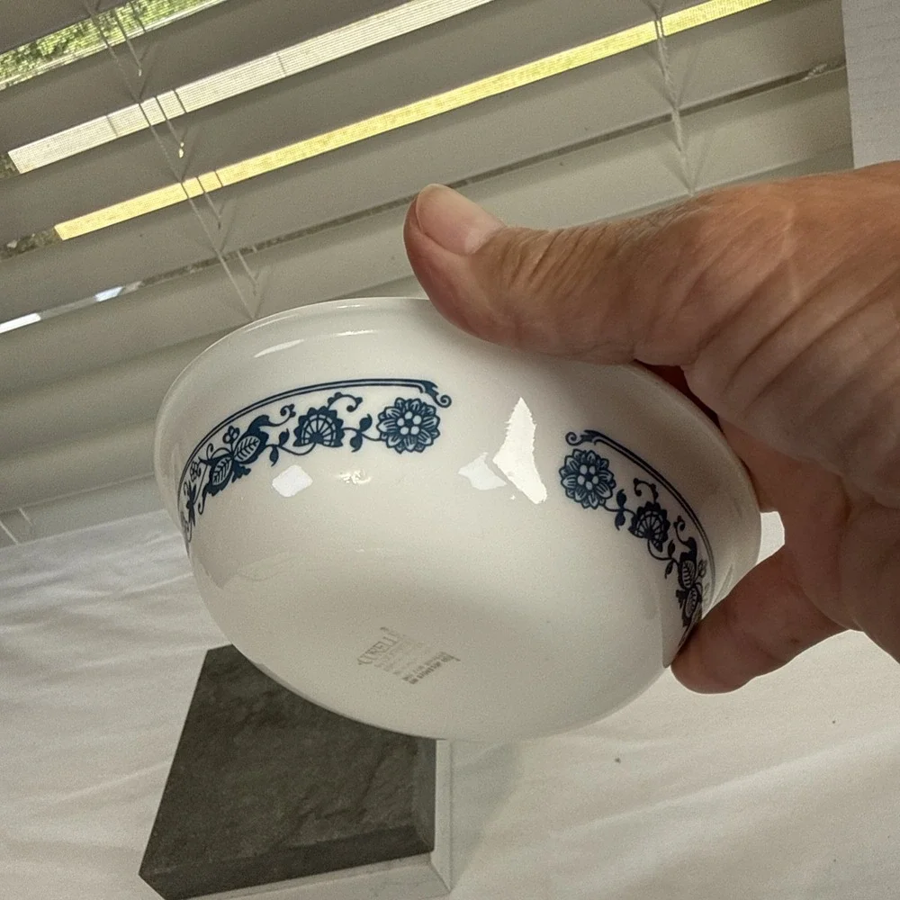 Vtg Corelle by Corning Old Town Blue Onion 6.25